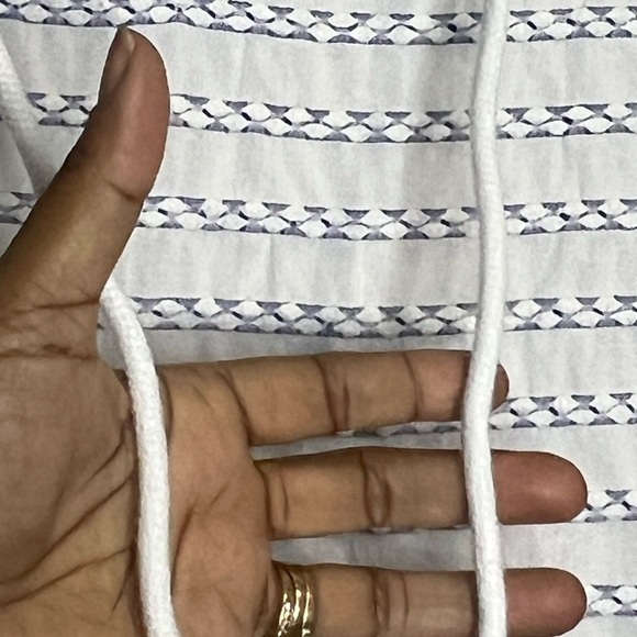 Talbot Women’s Blue/White striped top with drawstrings - Size Large - Picture 4 of 5